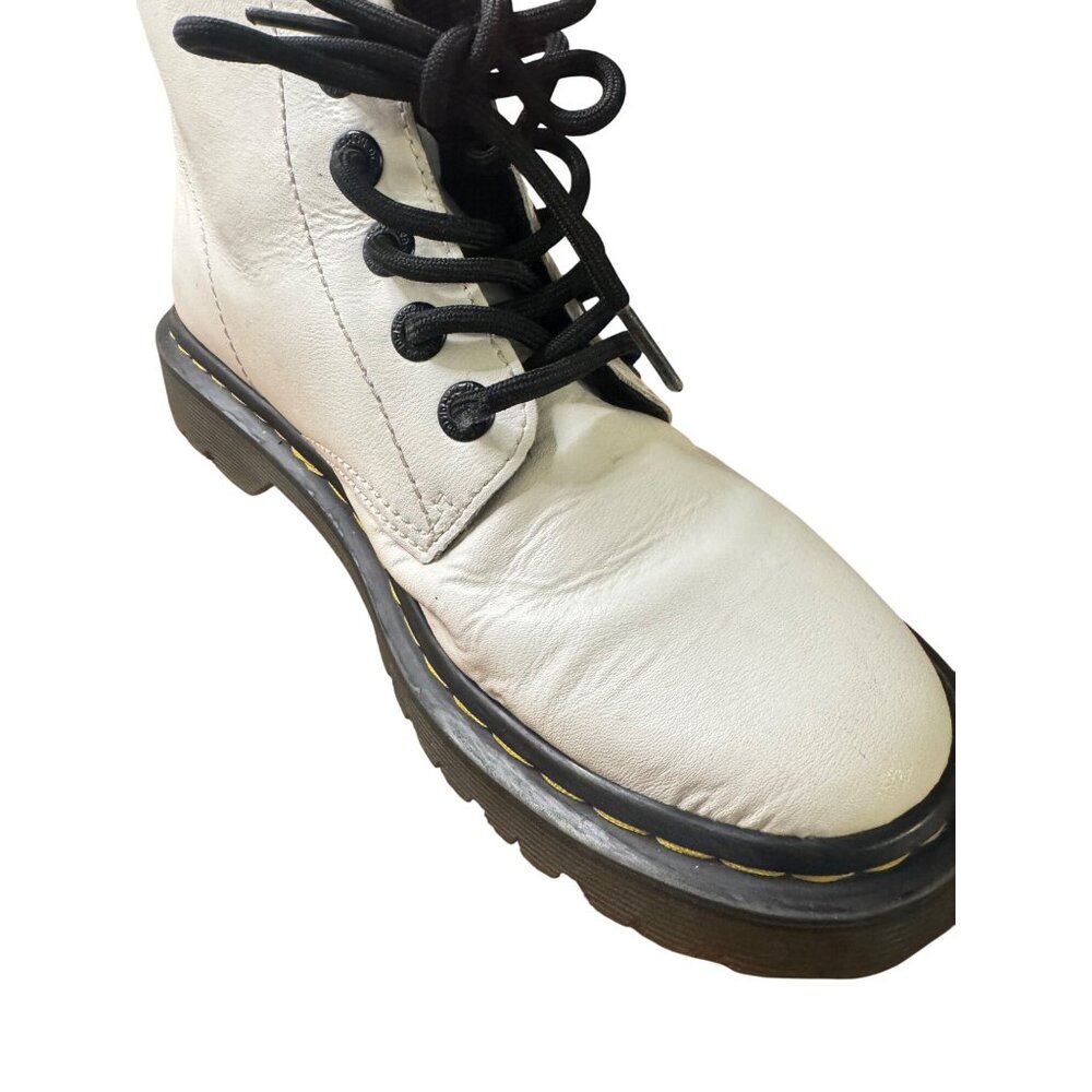 Dr. Martens Luana White Leather Lace-Up Ankle Boots With Black  Size  US 7/UK 5 - Picture 11 of 12